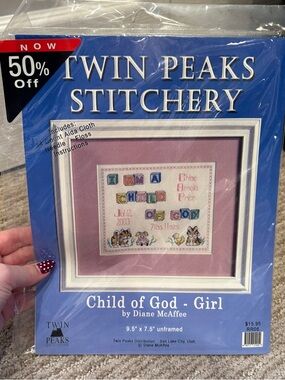 Vintage New “I Am A Child Of God” Girl Twin Peaks Stitchery Cross Stitch Kit